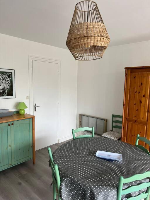 Bel Appartement De Bord De Mer Avec Veranda Roscoff Exterior foto